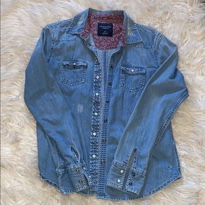 American Eagle Outfitters denim button down